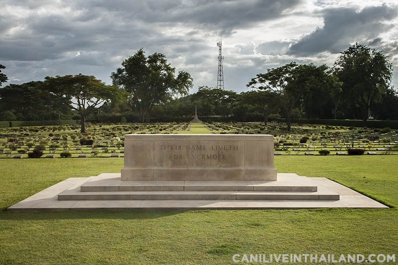 kanchanaburi holiday thailand